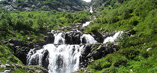 Тропа к Санчарским водопадам Ущелье Санчаро 7